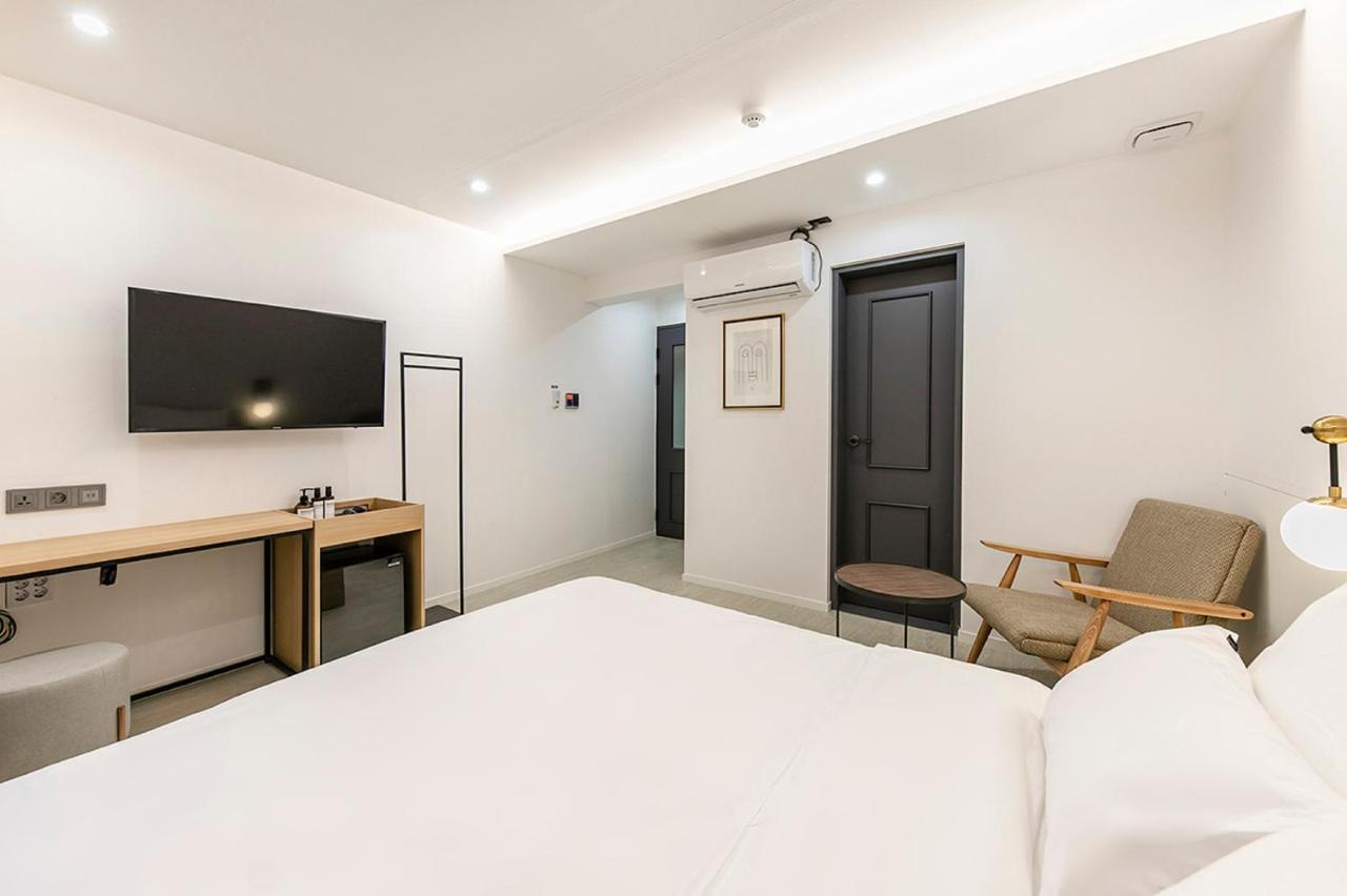 Hotel Yaja Gimhae Экстерьер фото