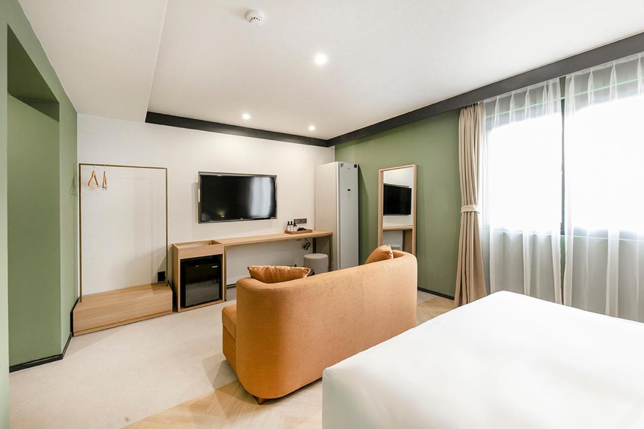 Hotel Yaja Gimhae Экстерьер фото