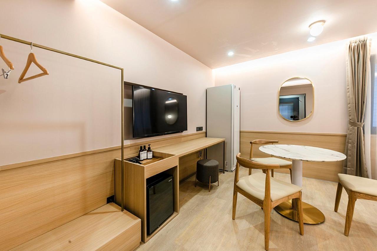Hotel Yaja Gimhae Экстерьер фото
