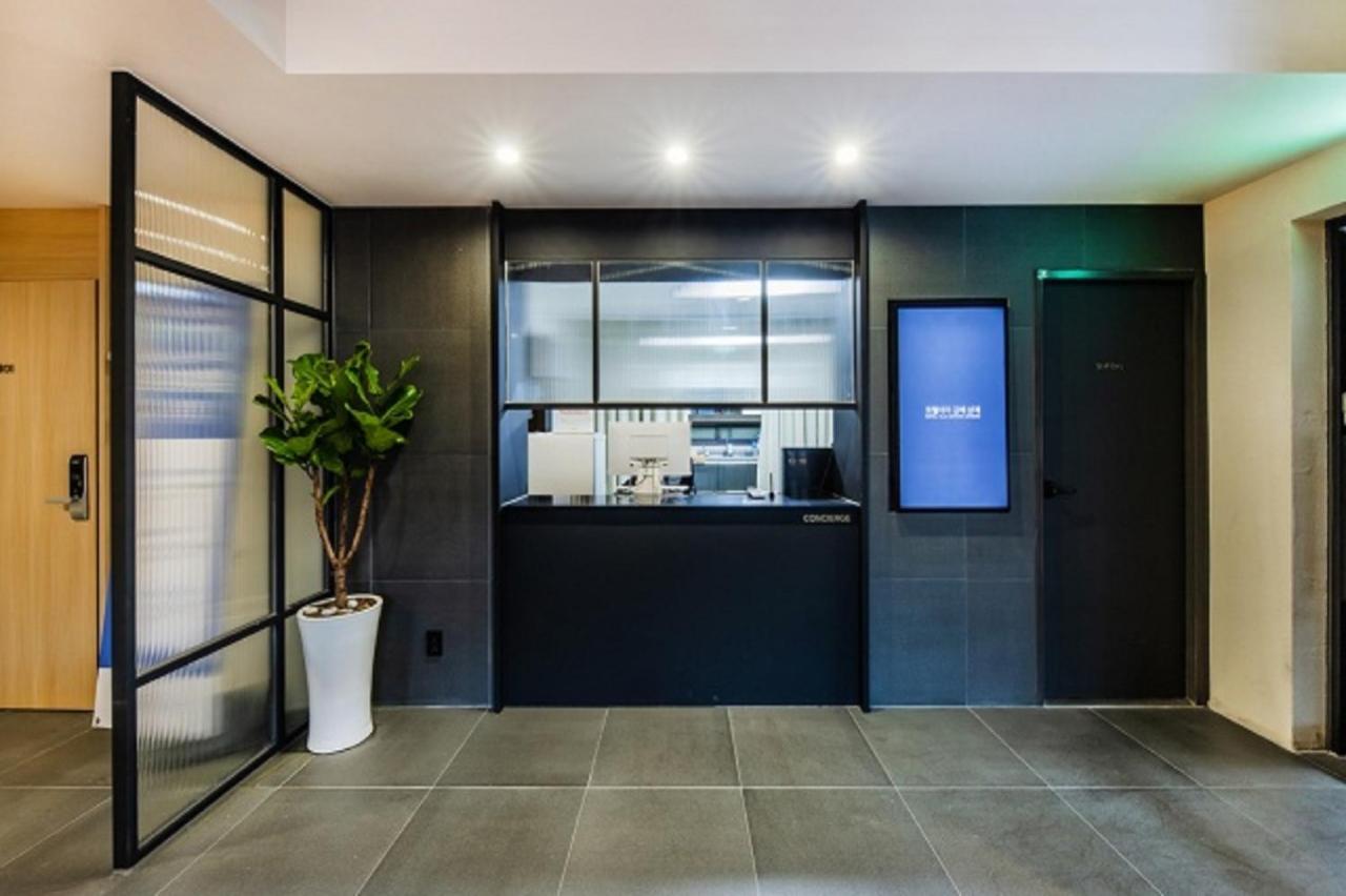 Hotel Yaja Gimhae Экстерьер фото