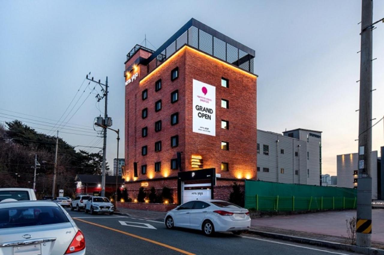 Hotel Yaja Gimhae Экстерьер фото